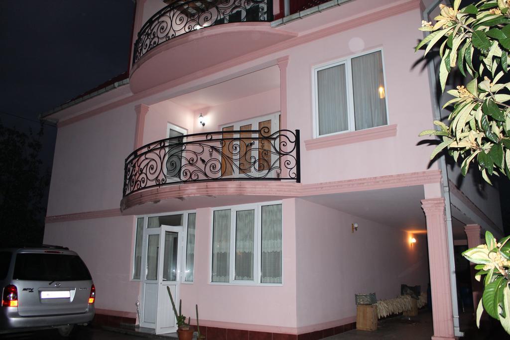 Jako Batumi Exteriér fotografie