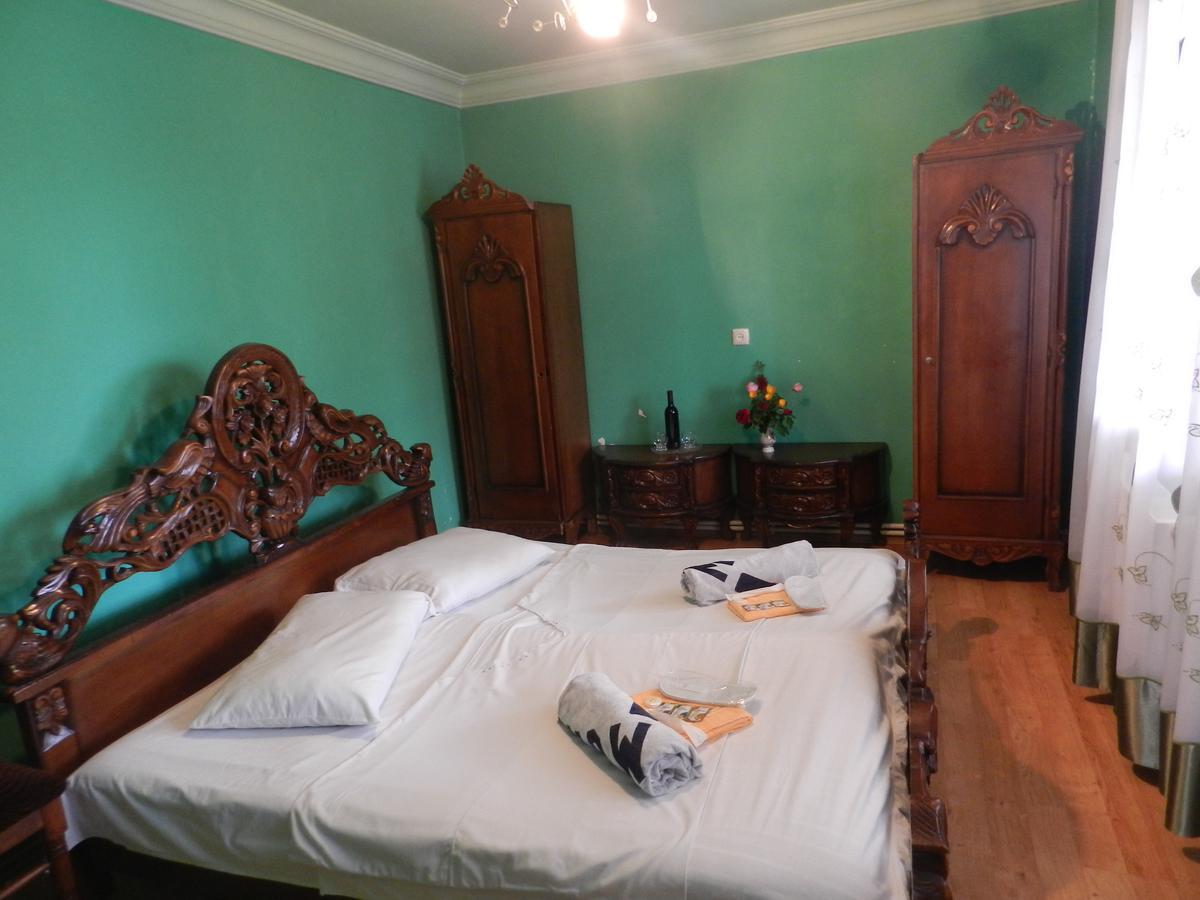 Jako Batumi Exteriér fotografie
